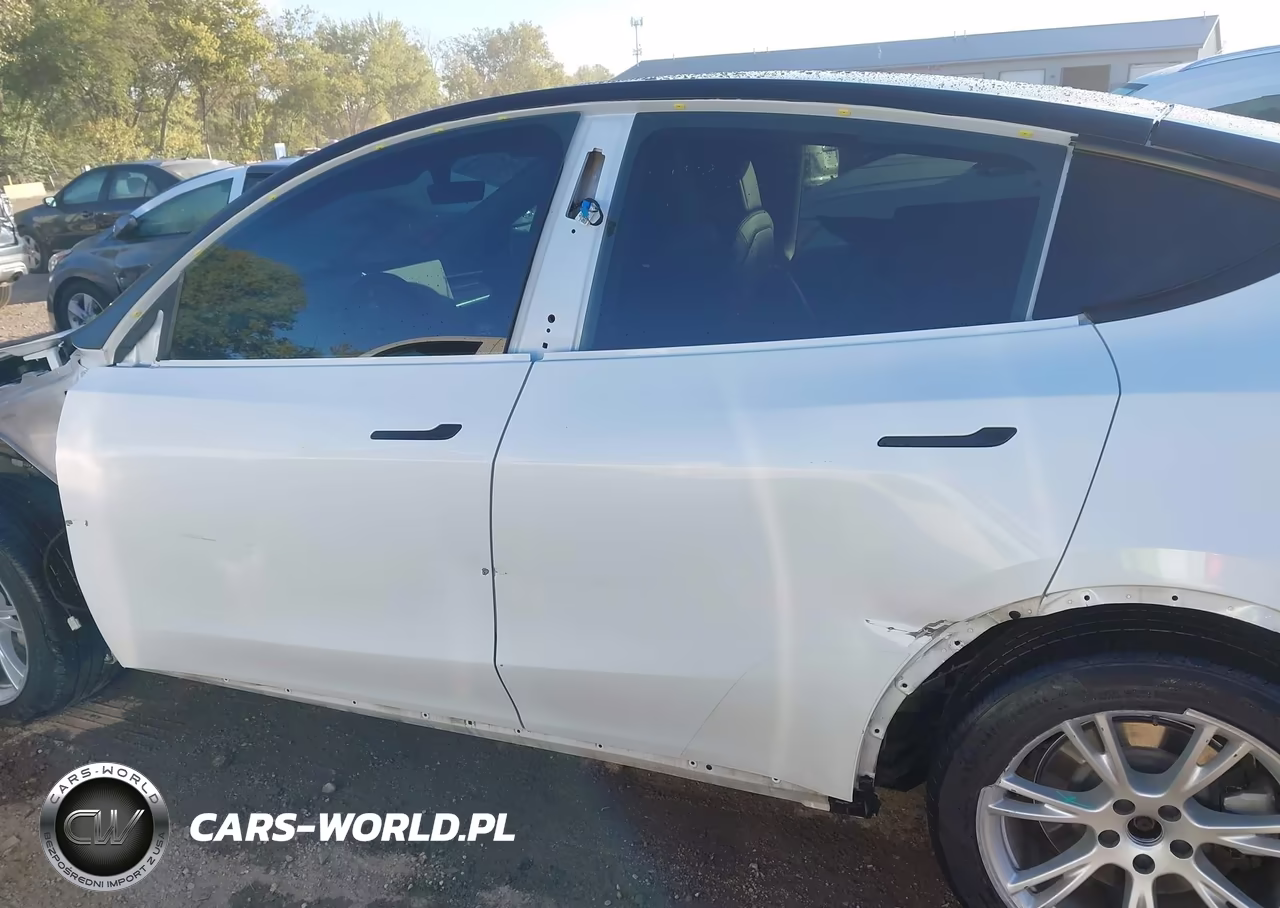 2021 Tesla Model Y Long Range Dual Motor All-Wheel Drive VIN:5YJYGDEEXMF304695 - 15