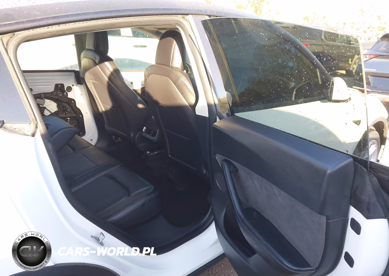 2021 Tesla Model Y Long Range Dual Motor All-Wheel Drive VIN:5YJYGDEEXMF304695 - 8