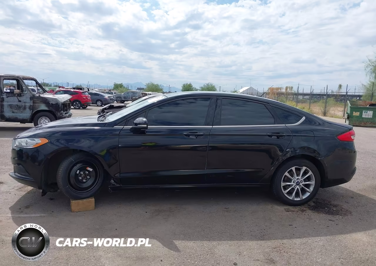 2017 Ford Fusion Se VIN:3FA6P0H72HR388230 - 15