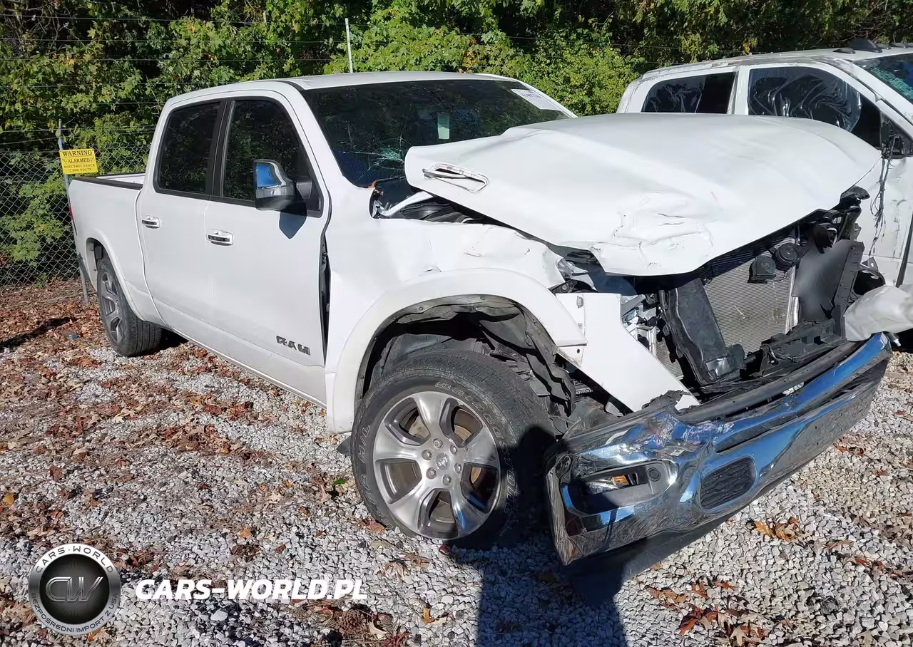 2021 Ram 1500 Laramie 4X4 6'4 Box