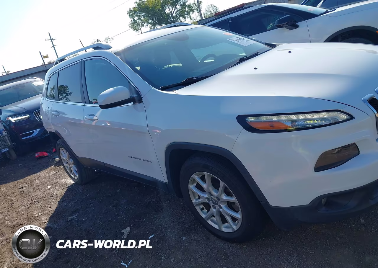 2016 Jeep Cherokee Latitude VIN:1C4PJLCB1GW126272 - 14