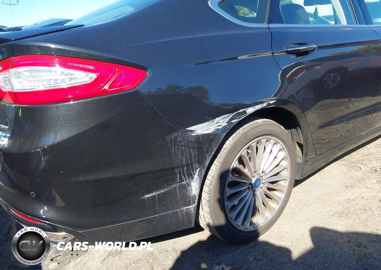 2014 Ford Fusion Titanium VIN:3FA6P0D9XER309373 - 17