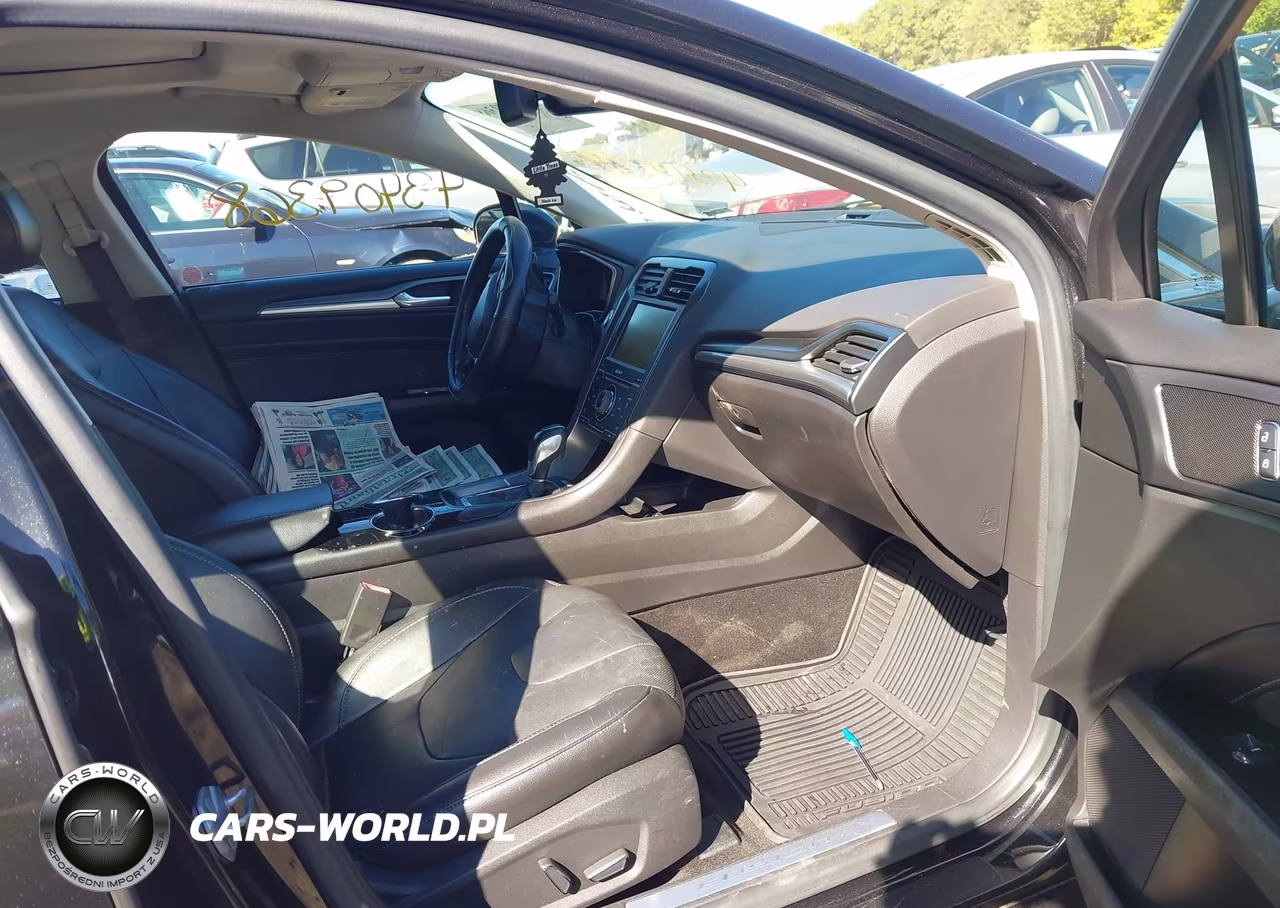 2014 Ford Fusion Titanium VIN:3FA6P0D9XER309373 - 5