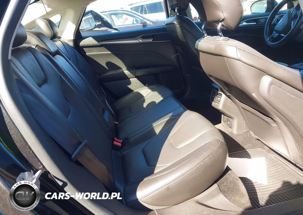 2014 Ford Fusion Titanium VIN:3FA6P0D9XER309373 - 8