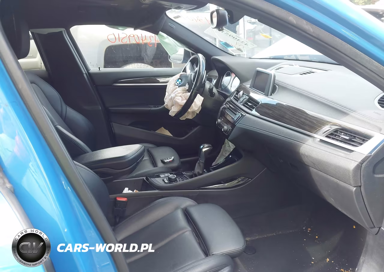 2018 BMW X2 xDrive28I VIN:WBXYJ5C39JEF79521 - 5