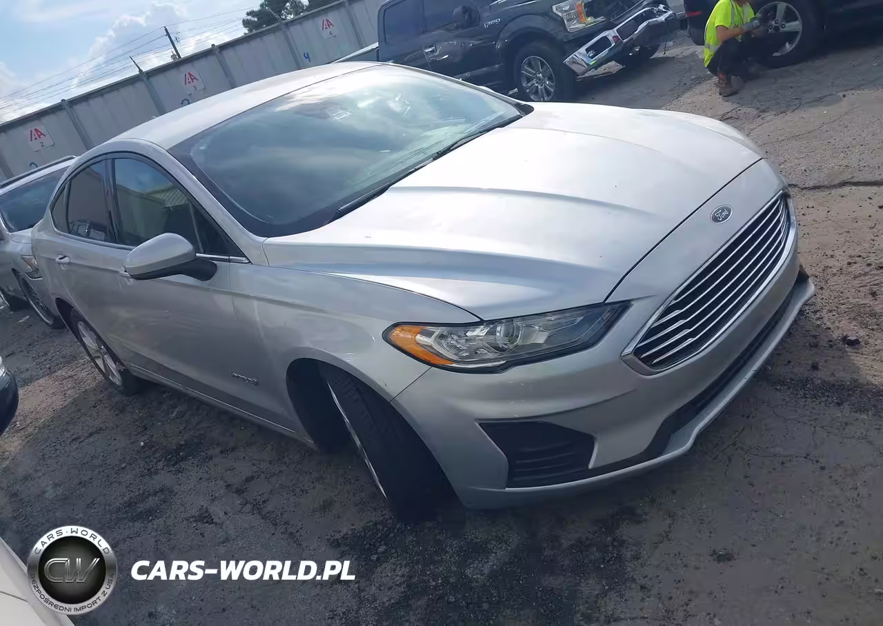 2019 Ford Fusion Hybrid Se