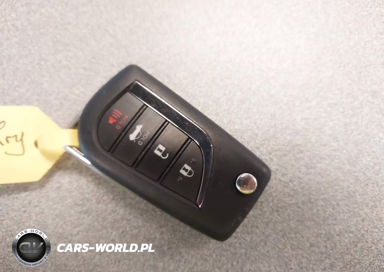 2021 Toyota Camry Le VIN:4T1C11AK6MU592739 - 11