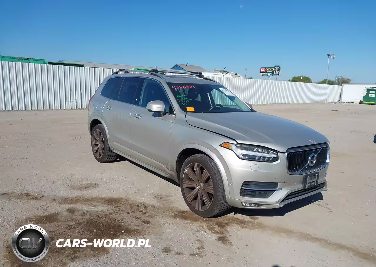 2017 Volvo Xc90 T6 Momentum
