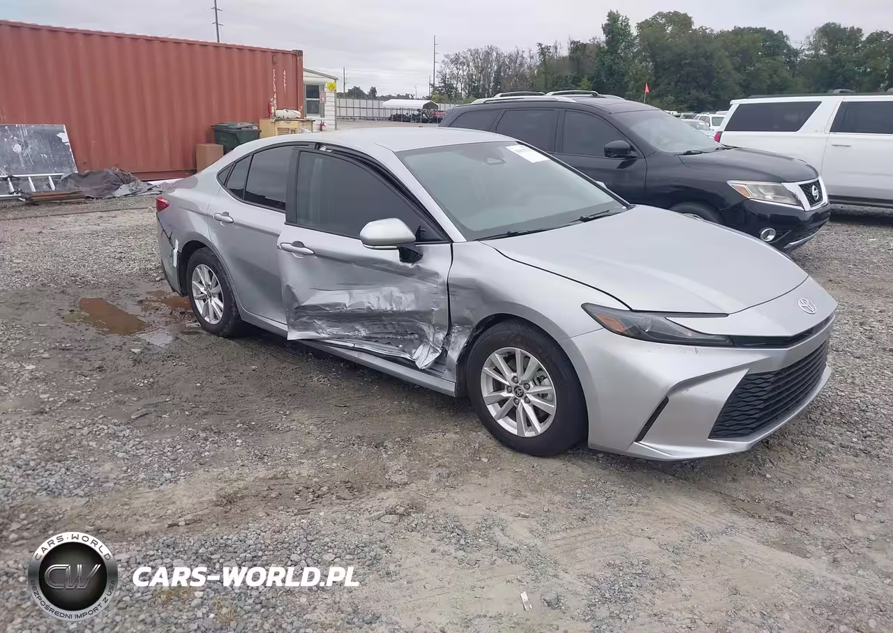 2025 Toyota Camry Le