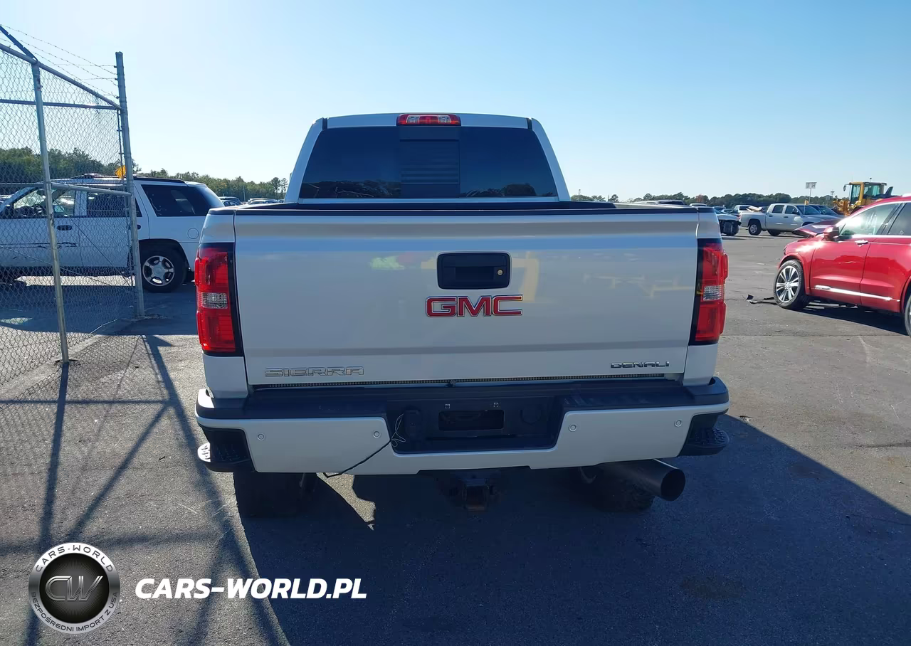 2018 GMC Sierra K2500 Denali VIN:1GT12UEY4JF287300 - 16