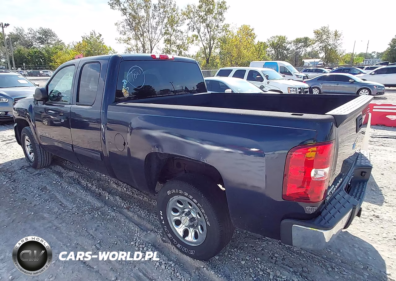 2011 Chevrolet Silverado 1500 Ls VIN:1GCRCREA0BZ384414 - 3