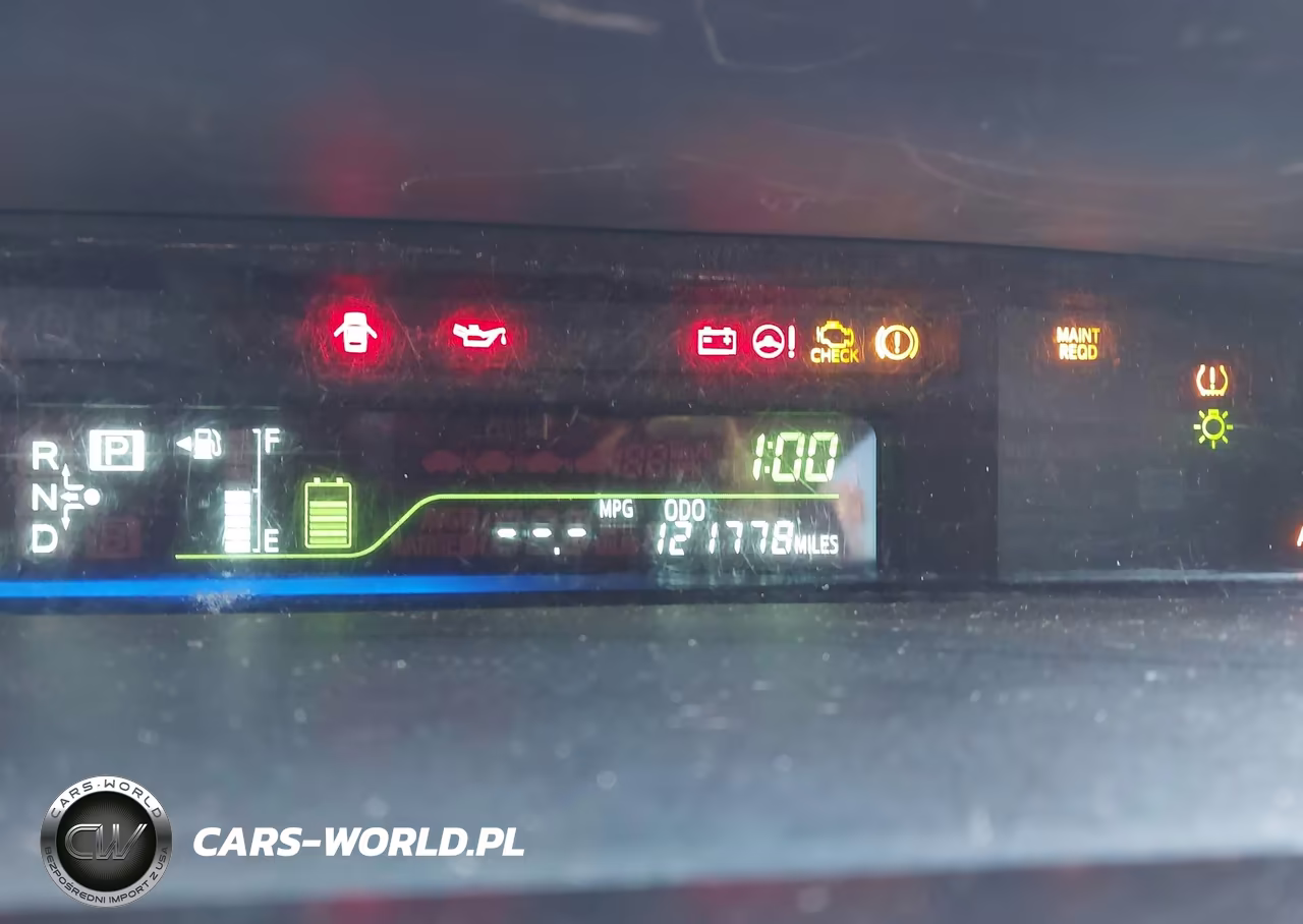2013 Toyota Prius V Two VIN:JTDZN3EUXD3225634 - 14