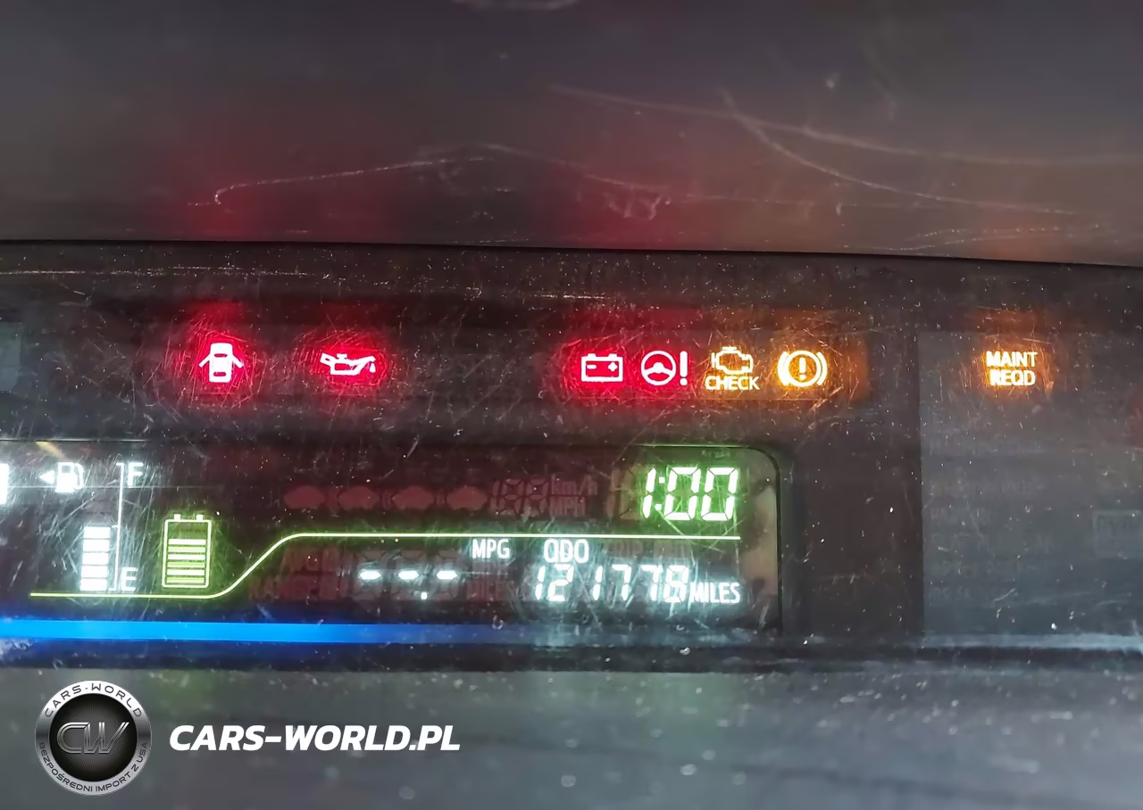 2013 Toyota Prius V Two VIN:JTDZN3EUXD3225634 - 7
