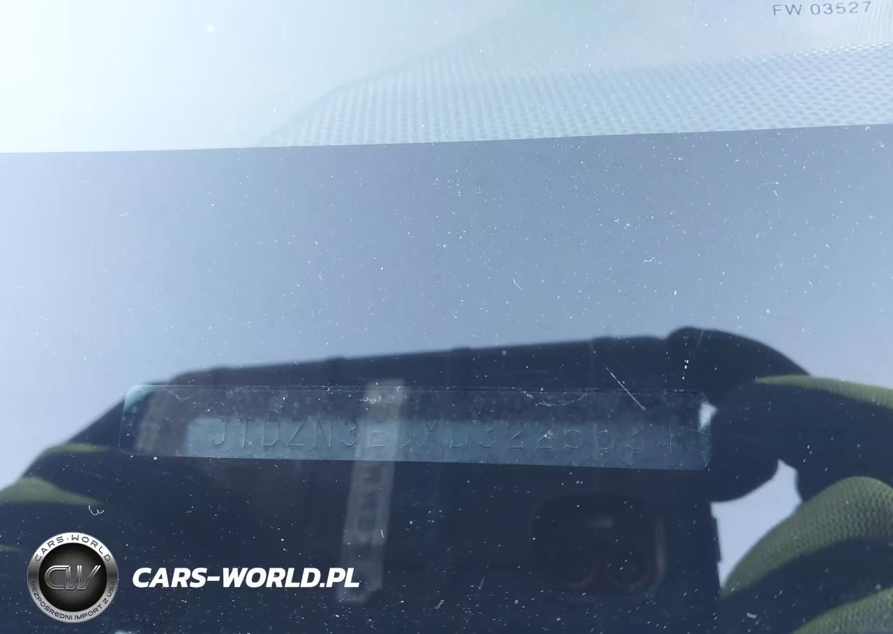 2013 Toyota Prius V Two VIN:JTDZN3EUXD3225634 - 9