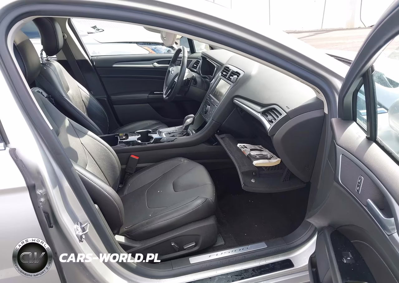 2014 Ford Fusion Titanium VIN:3FA6P0D93ER317525 - 5