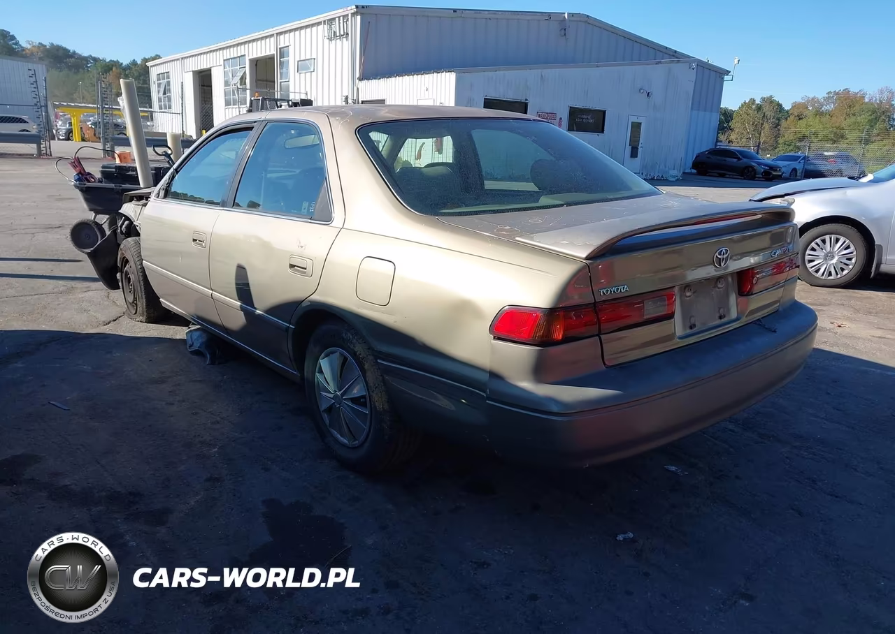 1999 Toyota Camry Le VIN:JT2BG22KXX0294671 - 3