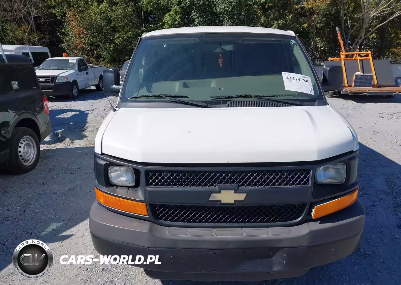 2014 Chevrolet Express 2500 Work Van VIN:1GCWGFBA2E1203617 - 12