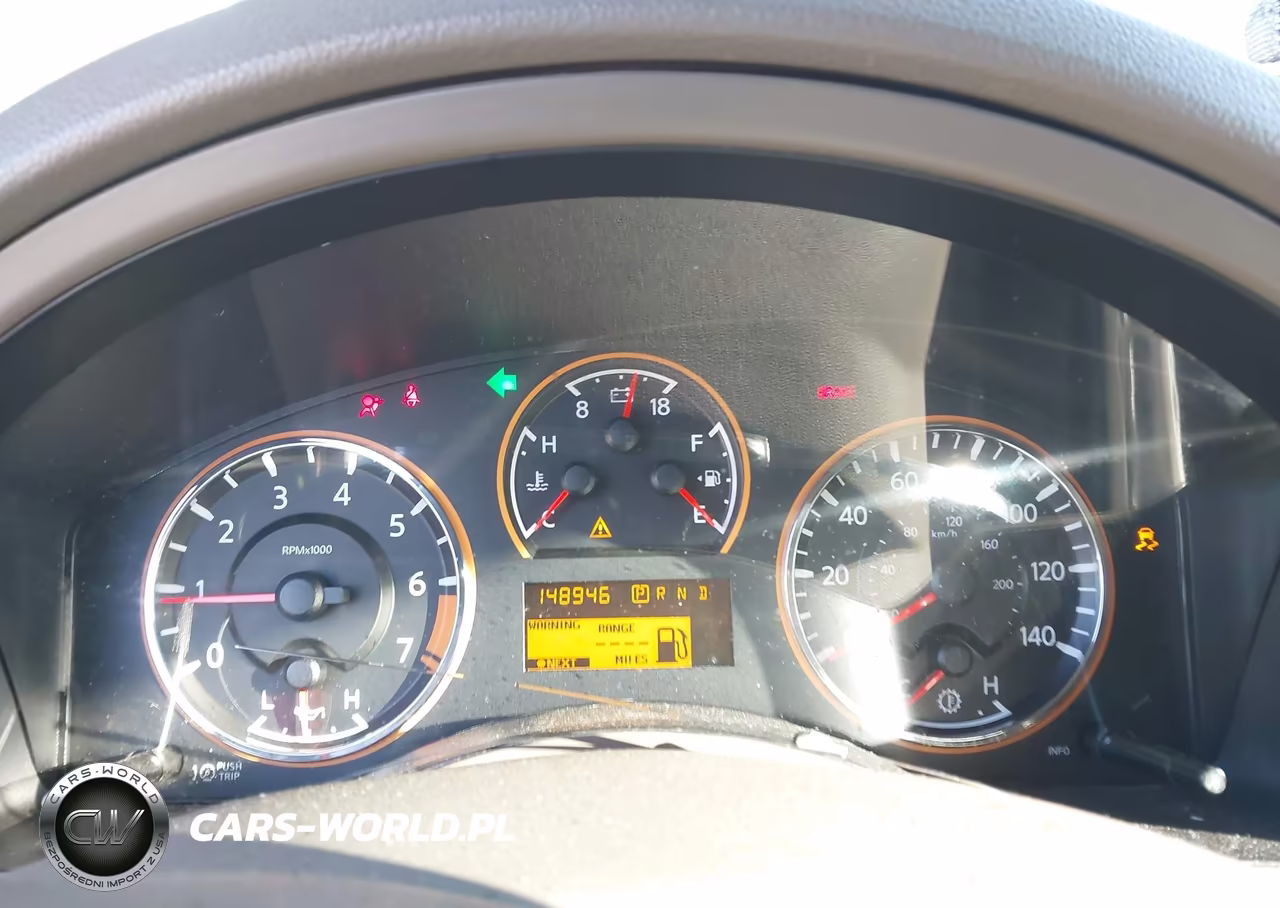 2015 Nissan Armada Platinum VIN:5N1BA0ND1FN617111 - 7