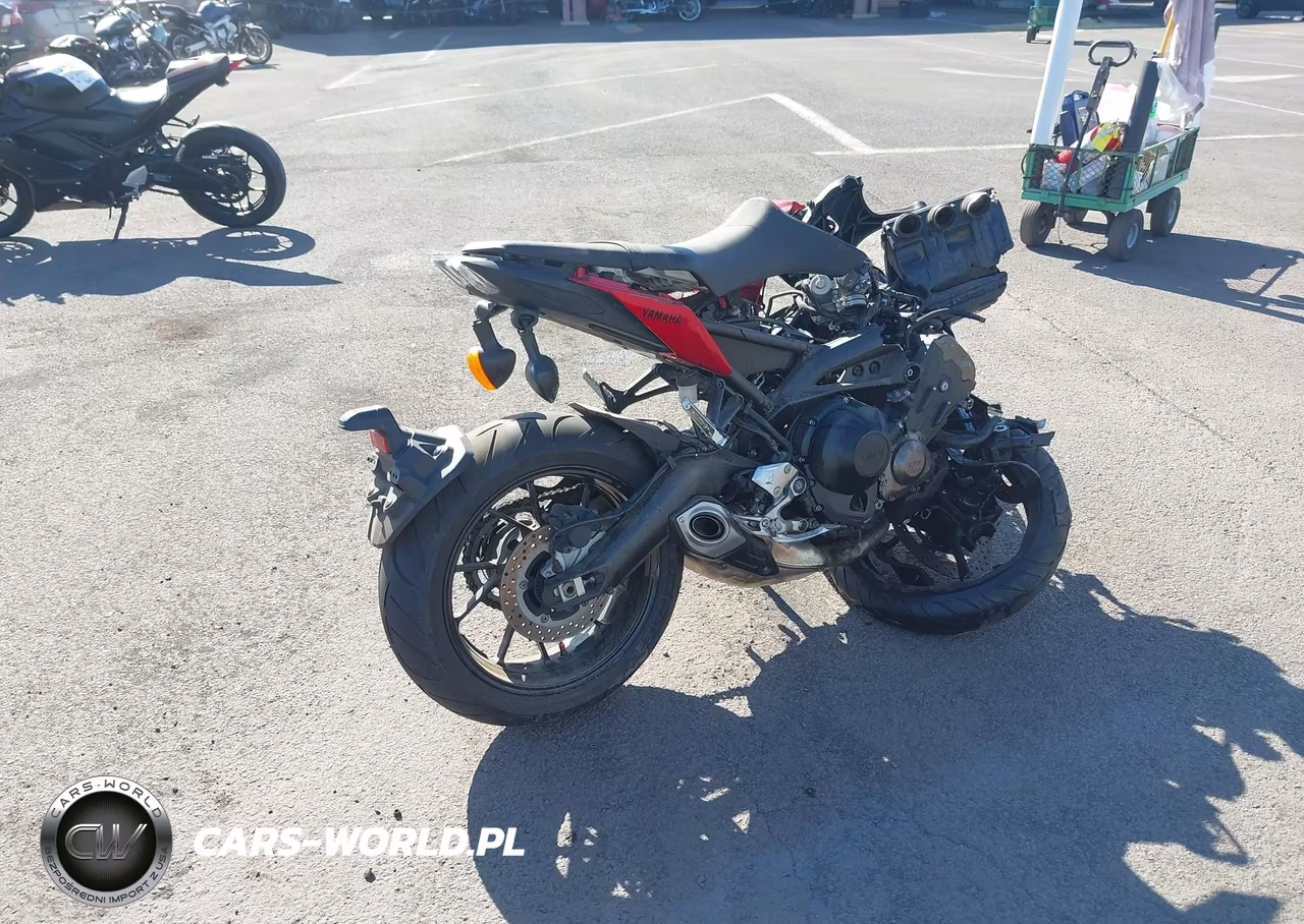 2017 Yamaha Fz09 VIN:JYARN53E0HA000921 - 4