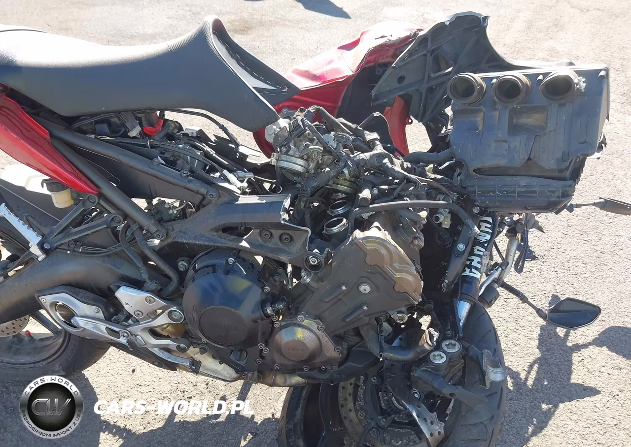 2017 Yamaha Fz09 VIN:JYARN53E0HA000921 - 8