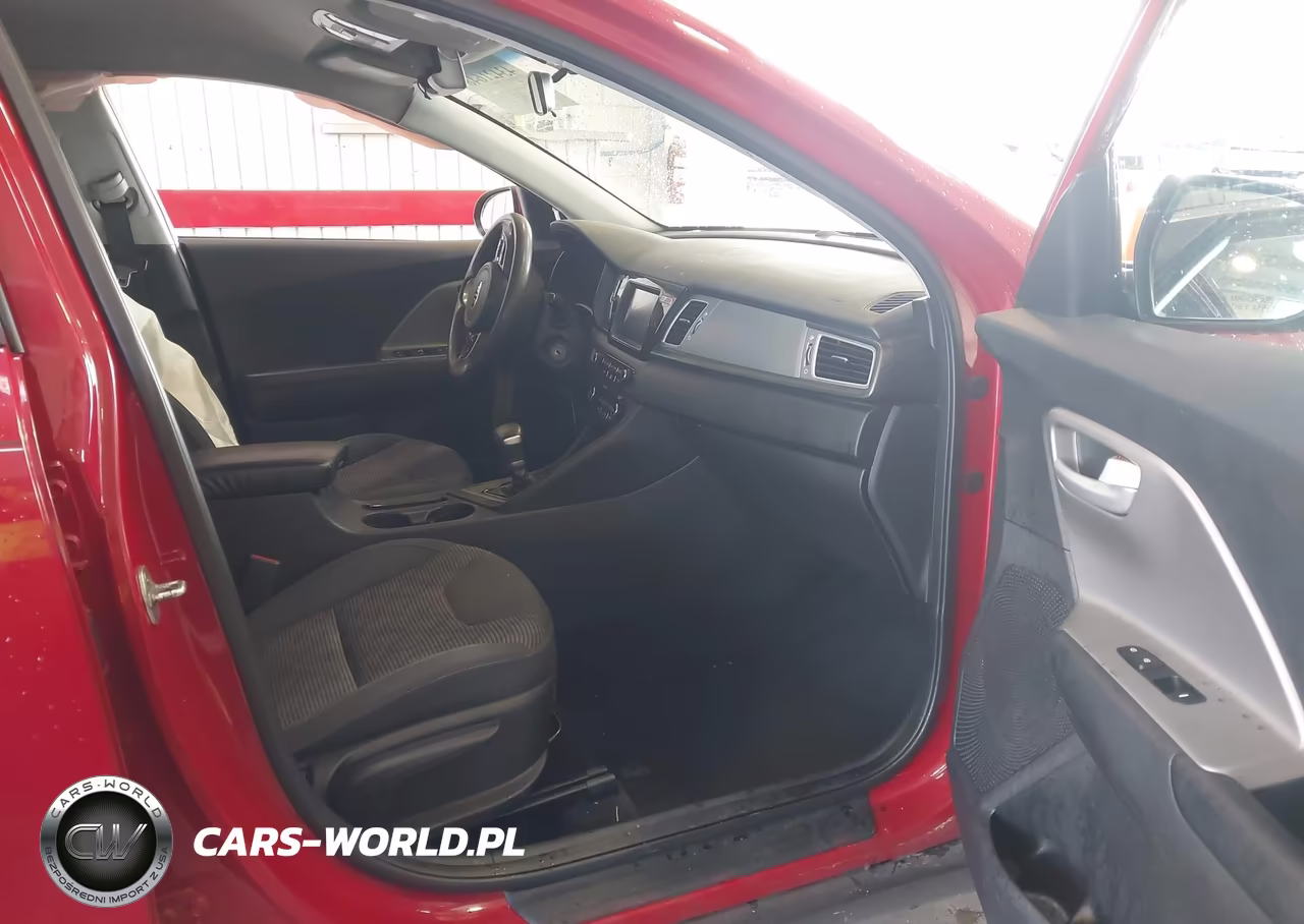 2018 Kia Niro Fe VIN:KNDCB3LC0J5120545 - 5