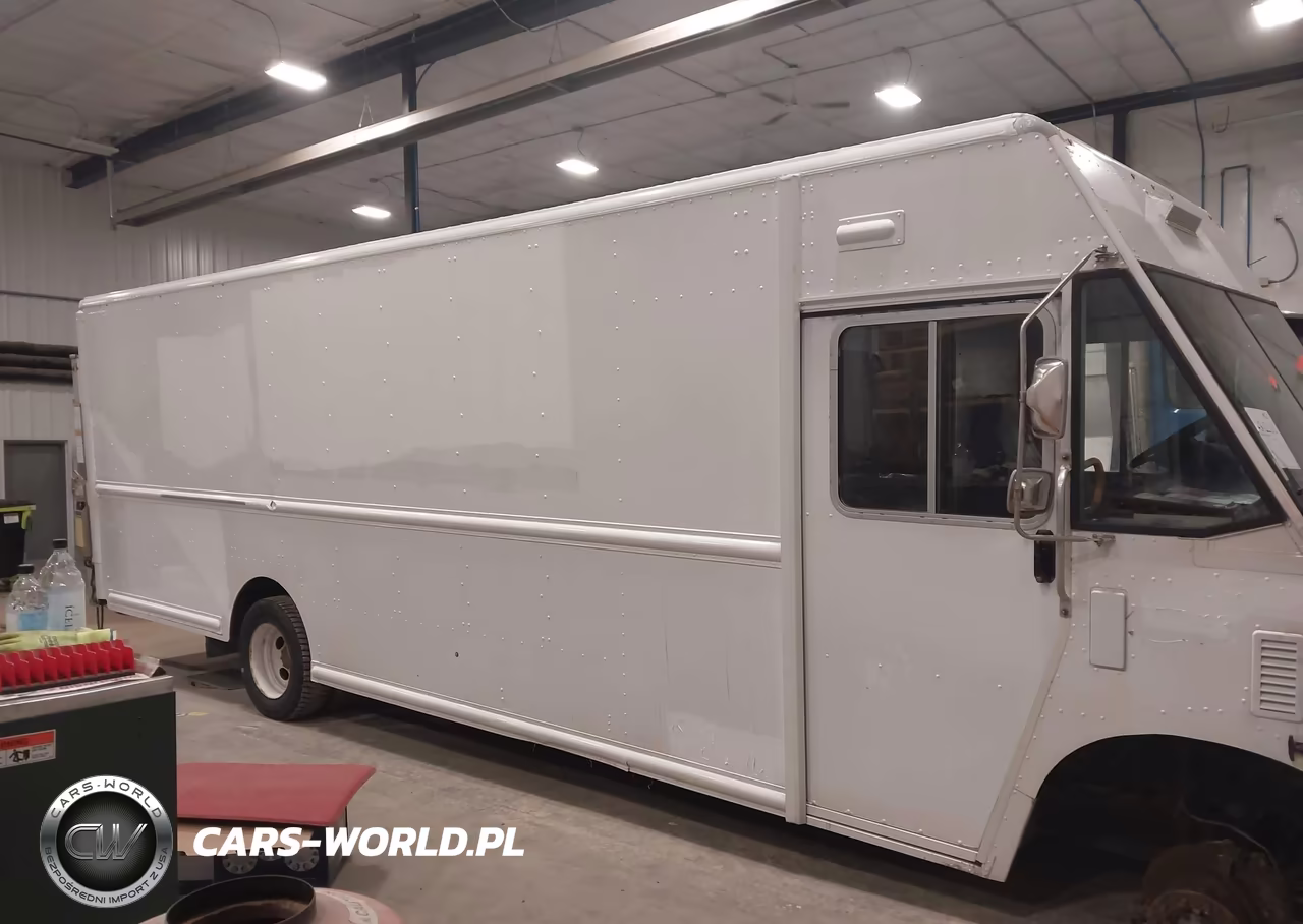 2015 Ford F-59 Commercial Stripped VIN:1F66F5KY4F0A04329 - 14