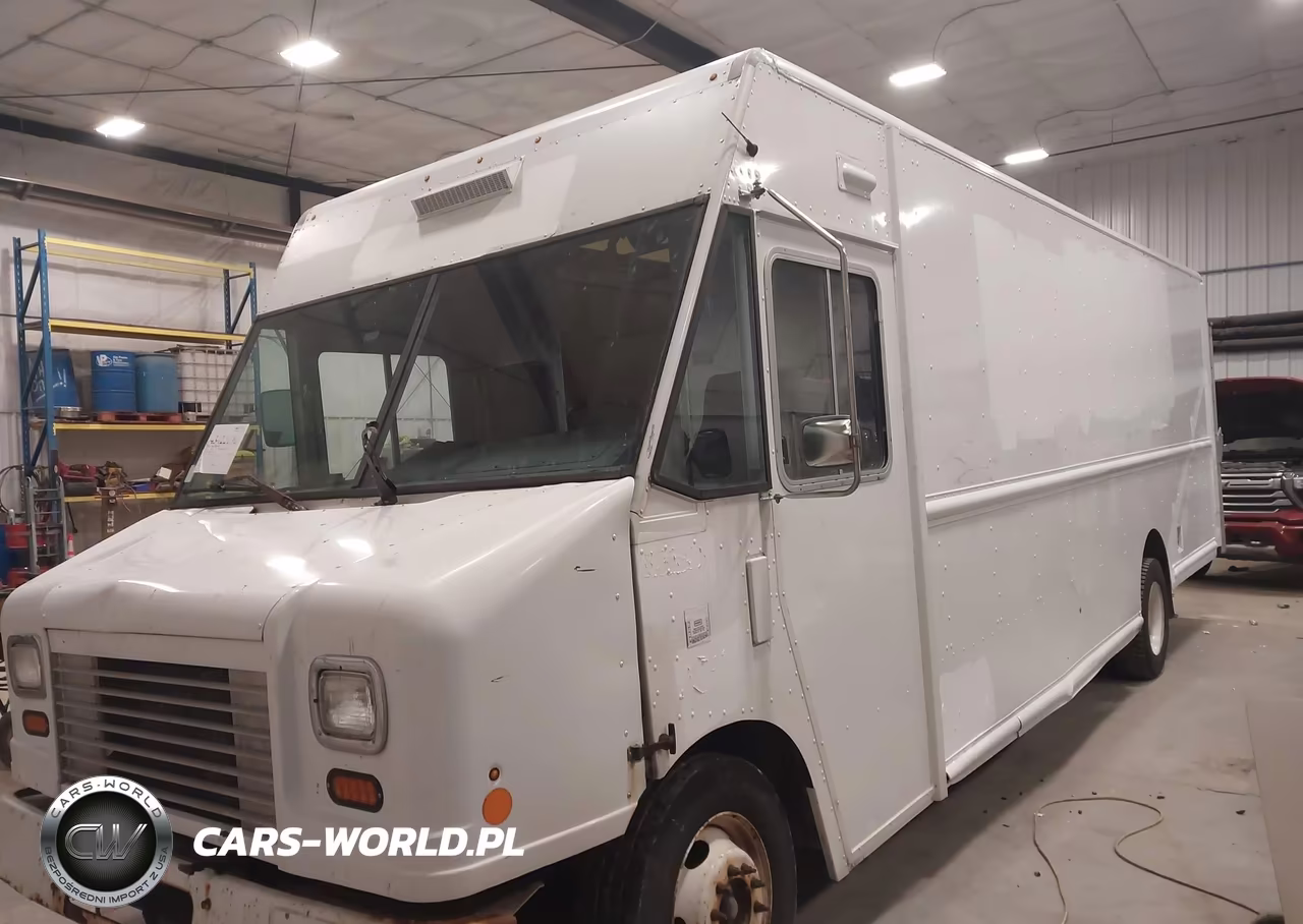 2015 Ford F-59 Commercial Stripped VIN:1F66F5KY4F0A04329 - 2