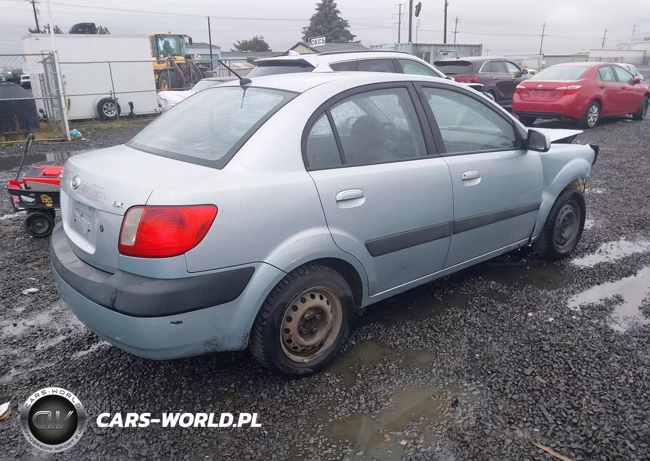 2007 Kia Rio Lx VIN:KNADE123X76268946 - 4