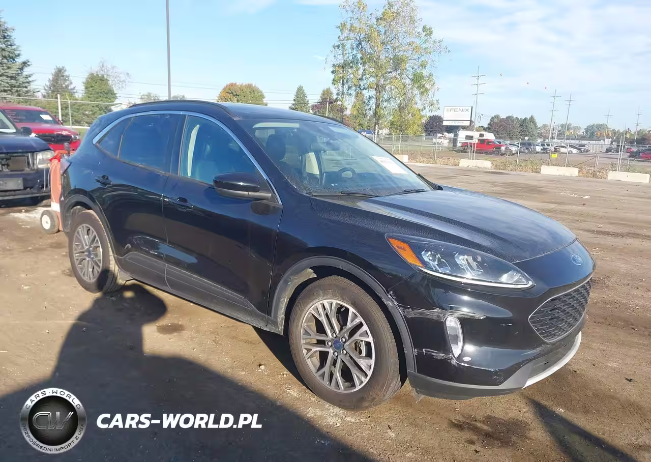 2020 Ford Escape Sel