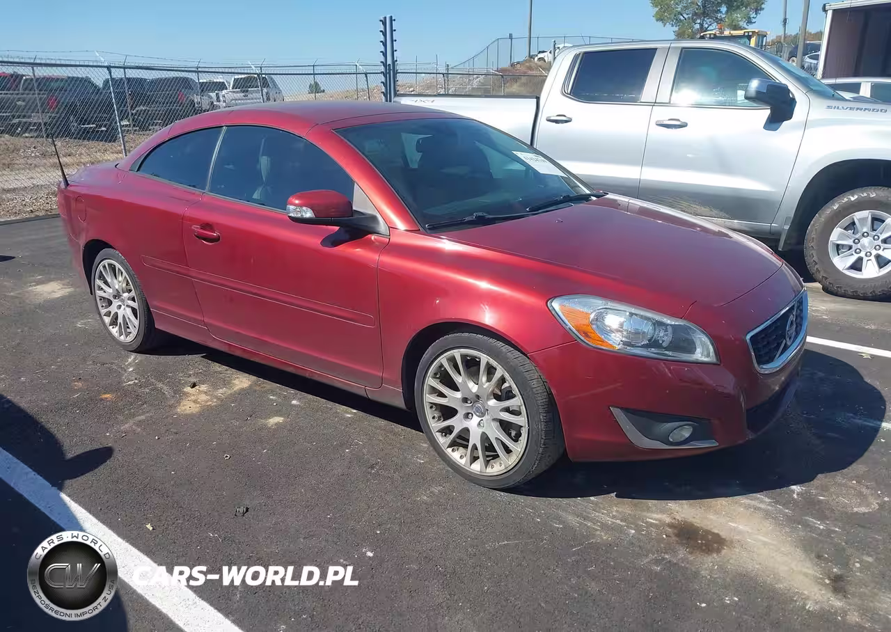 2013 Volvo C70 T5