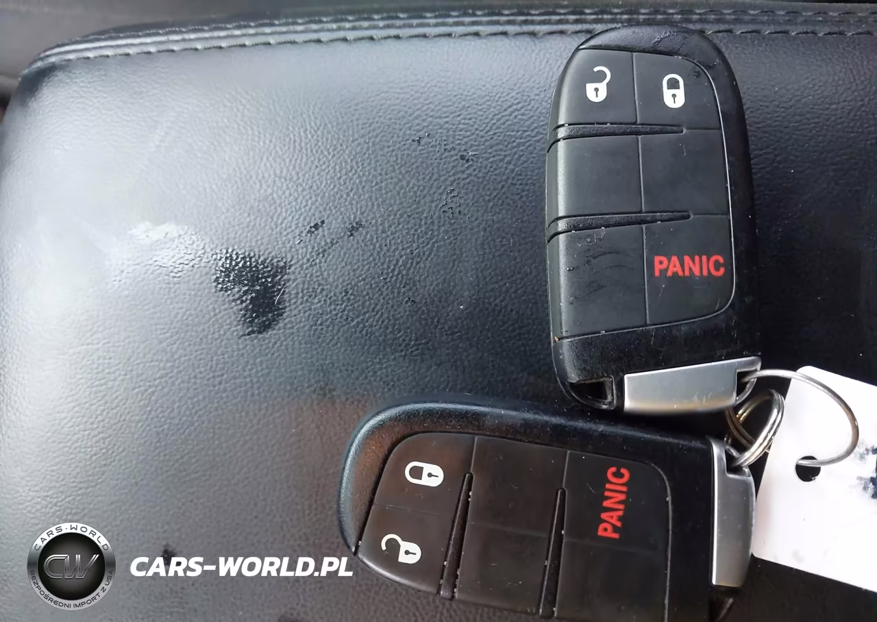2014 Jeep Grand Cherokee Laredo VIN:1C4RJFAG3EC131951 - 11