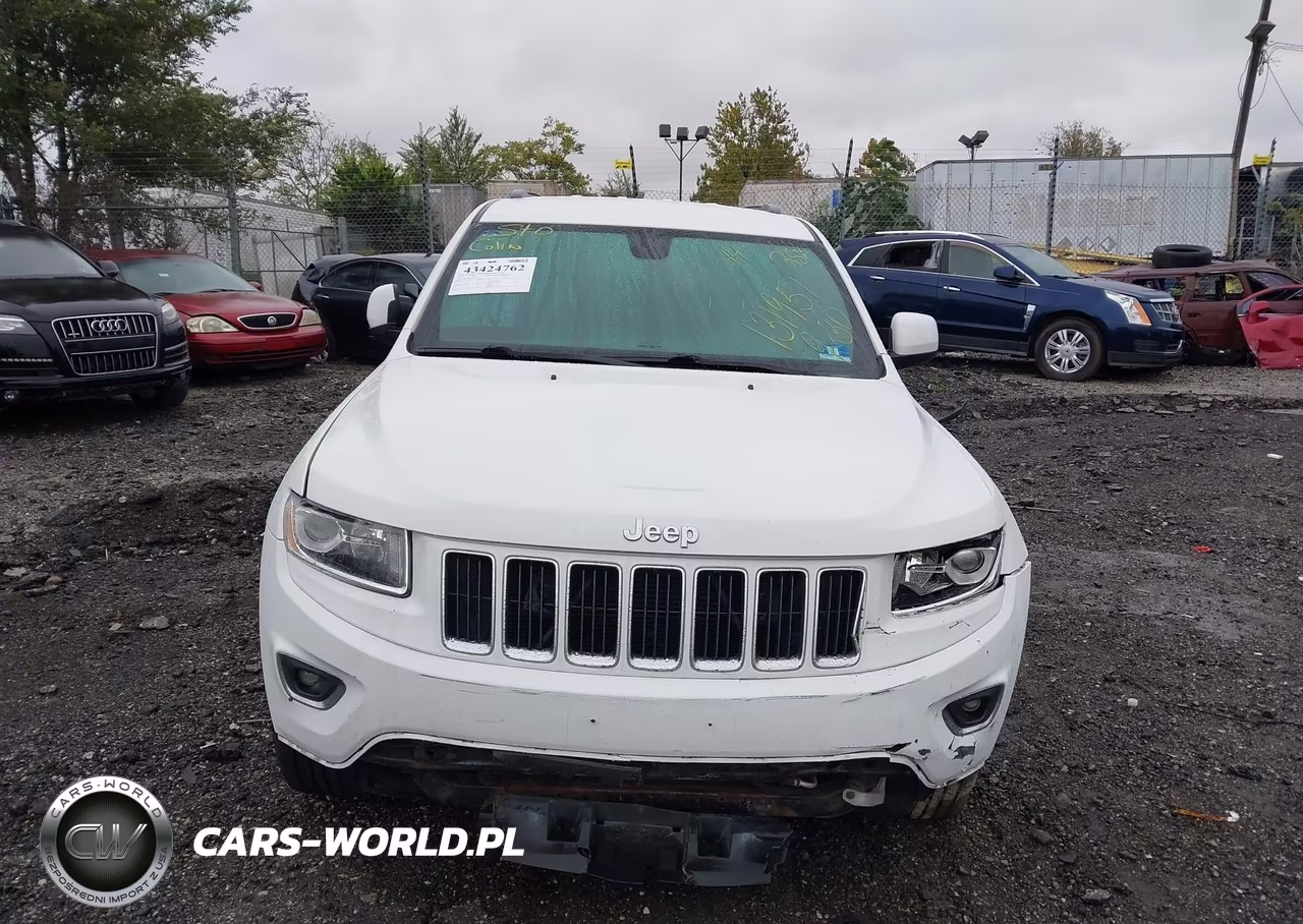 2014 Jeep Grand Cherokee Laredo VIN:1C4RJFAG3EC131951 - 13