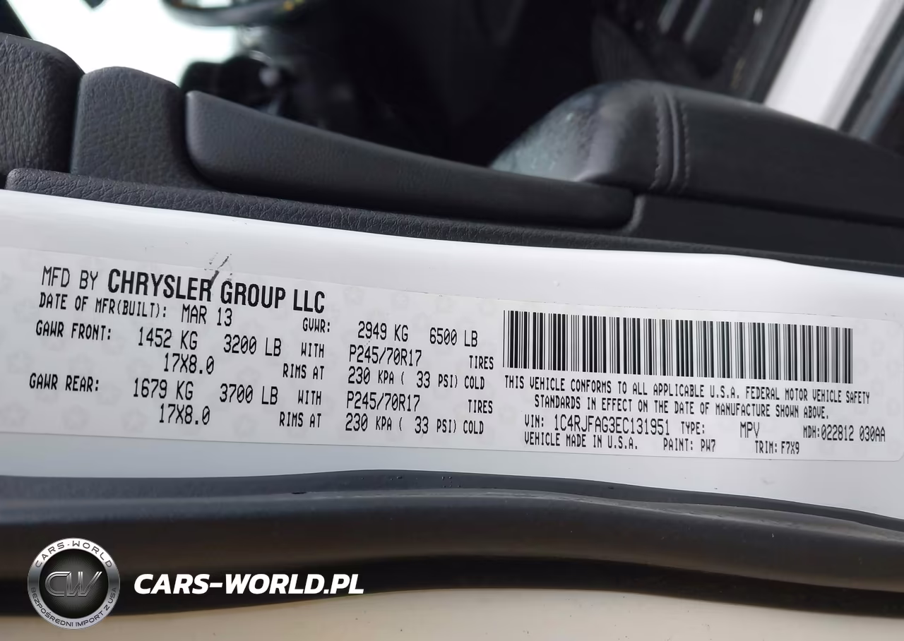 2014 Jeep Grand Cherokee Laredo VIN:1C4RJFAG3EC131951 - 9