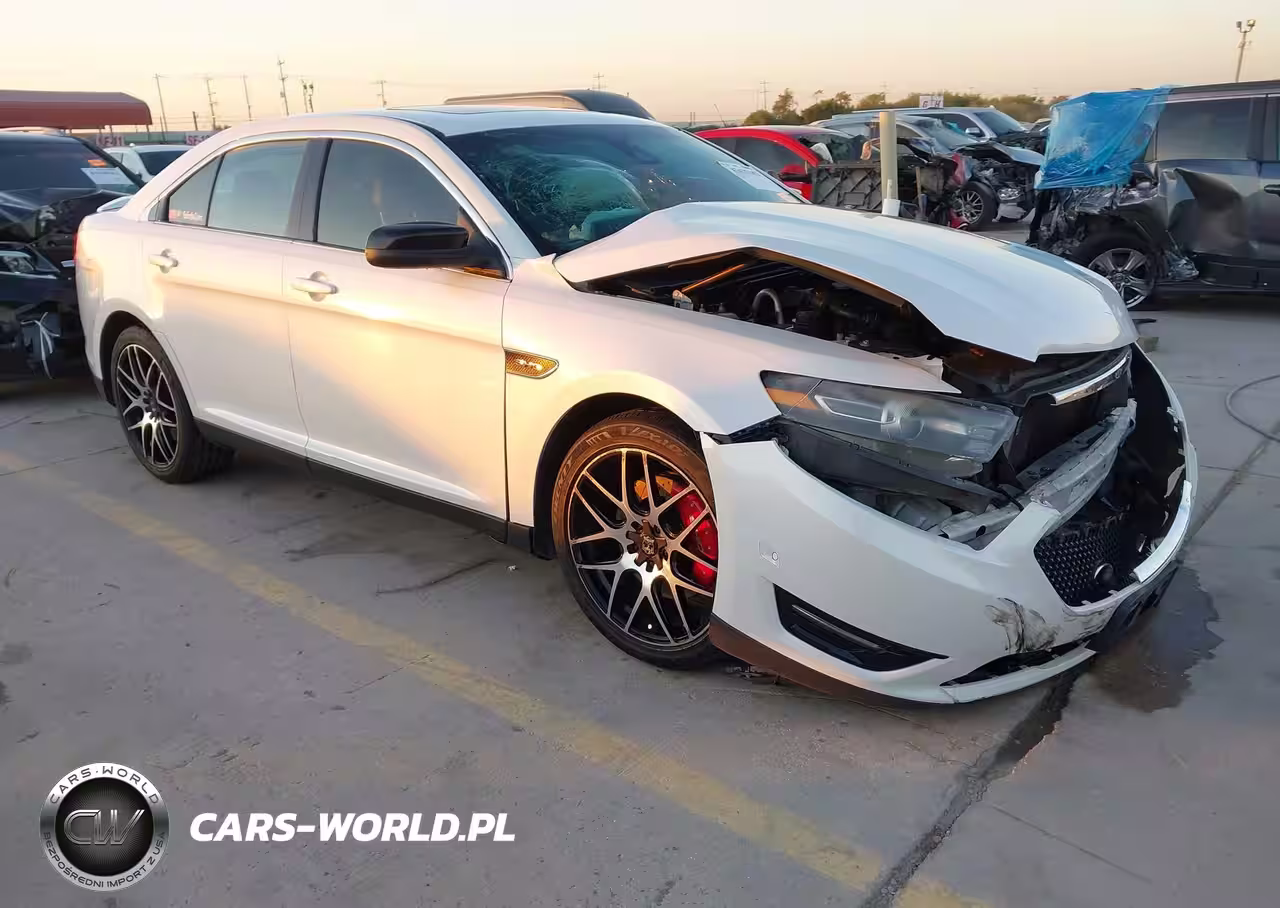 2016 Ford Taurus Sho