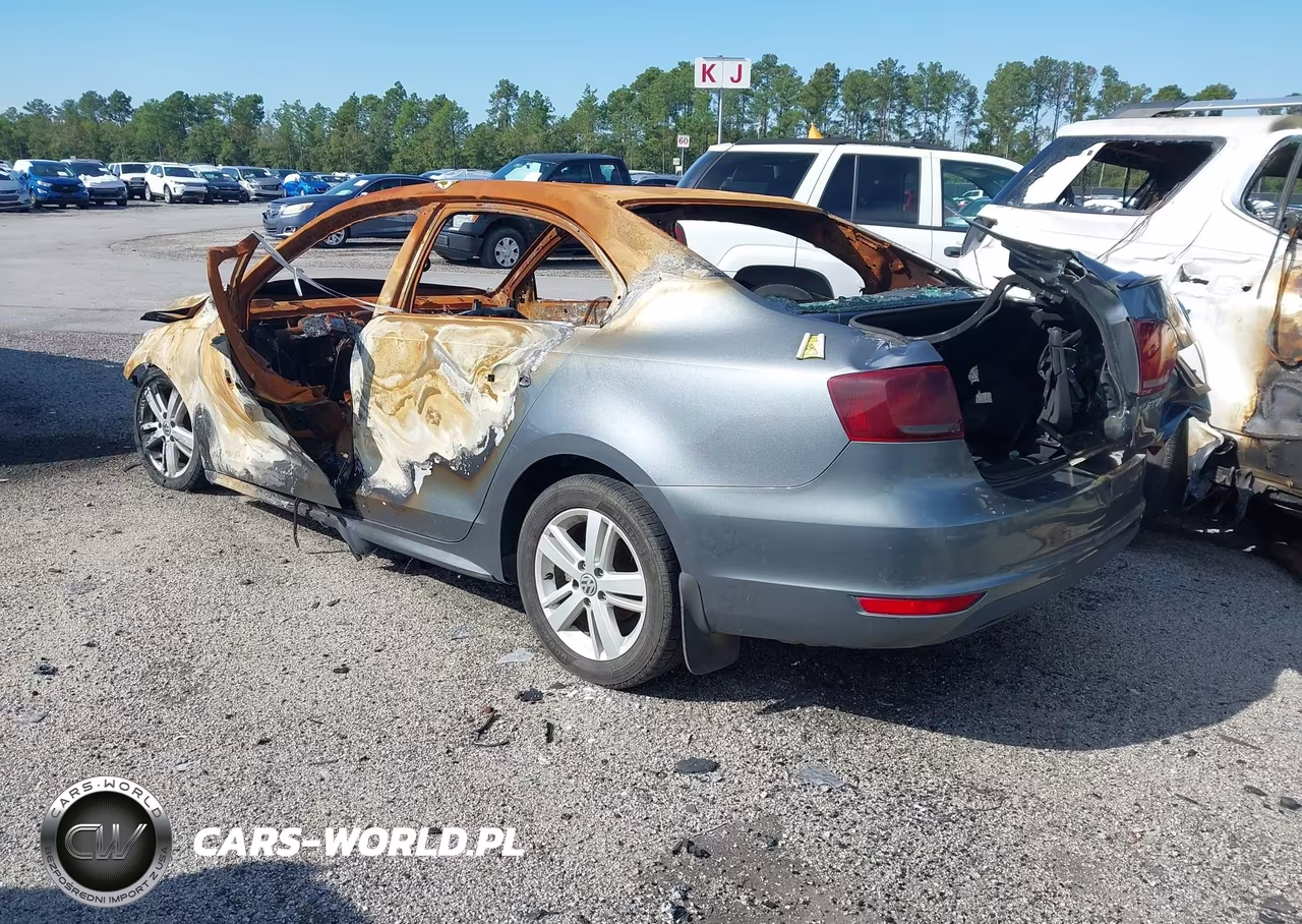 2014 Volkswagen Jetta Hybrid Sel VIN:3VW637AJ3EM212099 - 3
