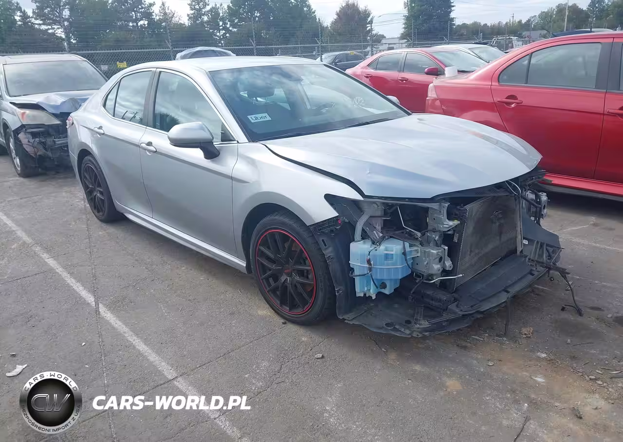 2020 Toyota Camry Se