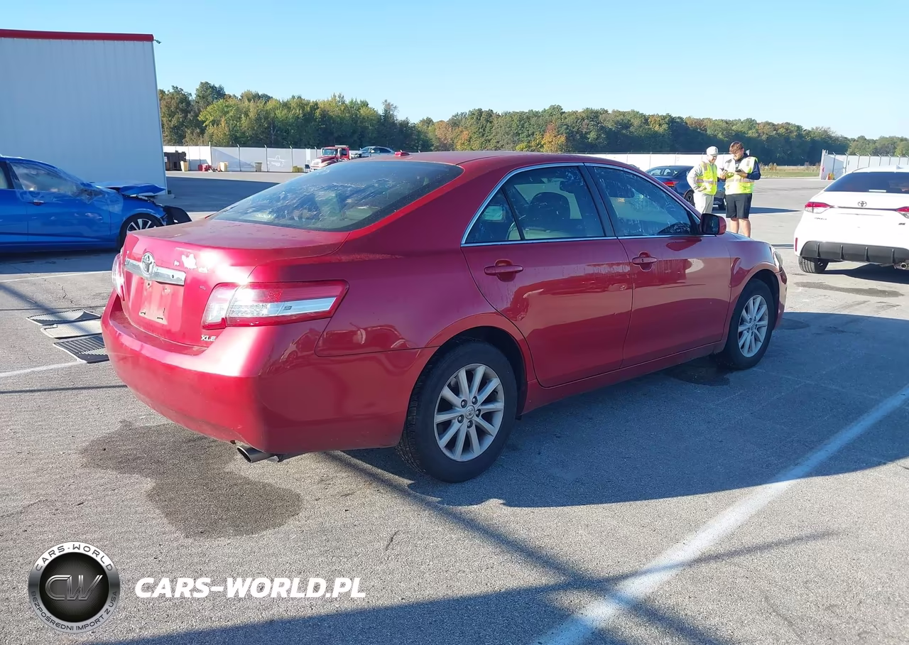 2010 Toyota Camry Xle VIN:4T4BF3EK4AR044906 - 4