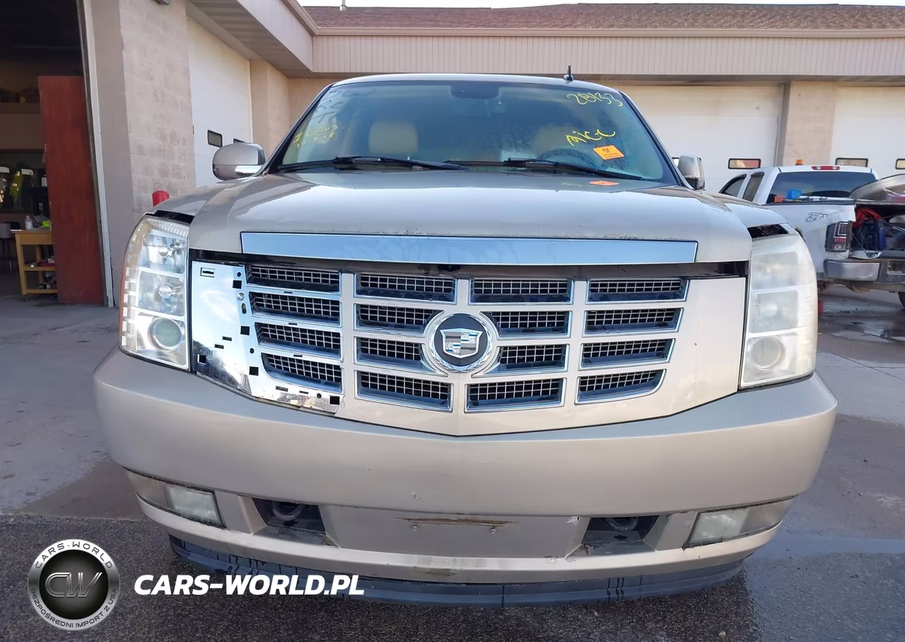 2007 Cadillac Escalade Standard VIN:1GYFK63847R305901 - 6