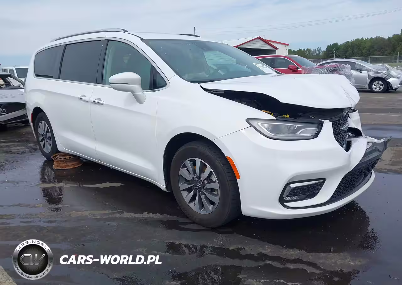 2021 Chrysler Pacifica Touring L