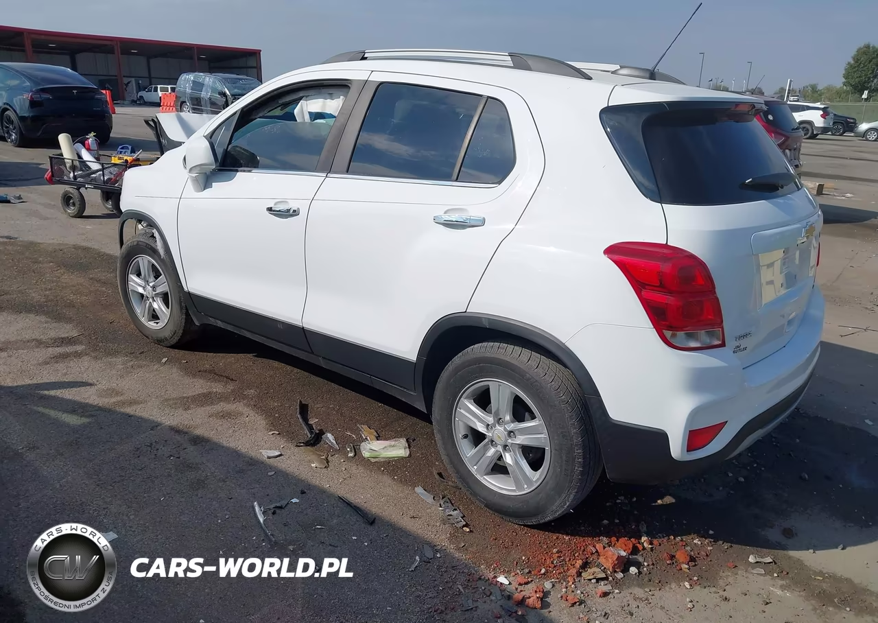 2018 Chevrolet Trax Lt VIN:KL7CJLSB4JB556227 - 3