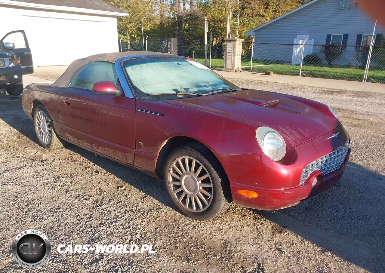 2004 Ford Thunderbird