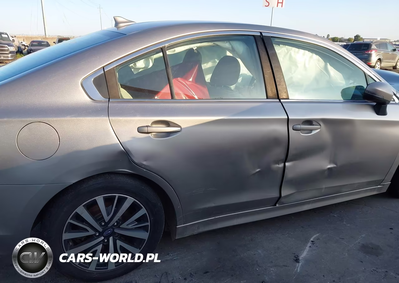 2018 Subaru Legacy 2.5I Premium VIN:4S3BNAF67J3019432 - 18