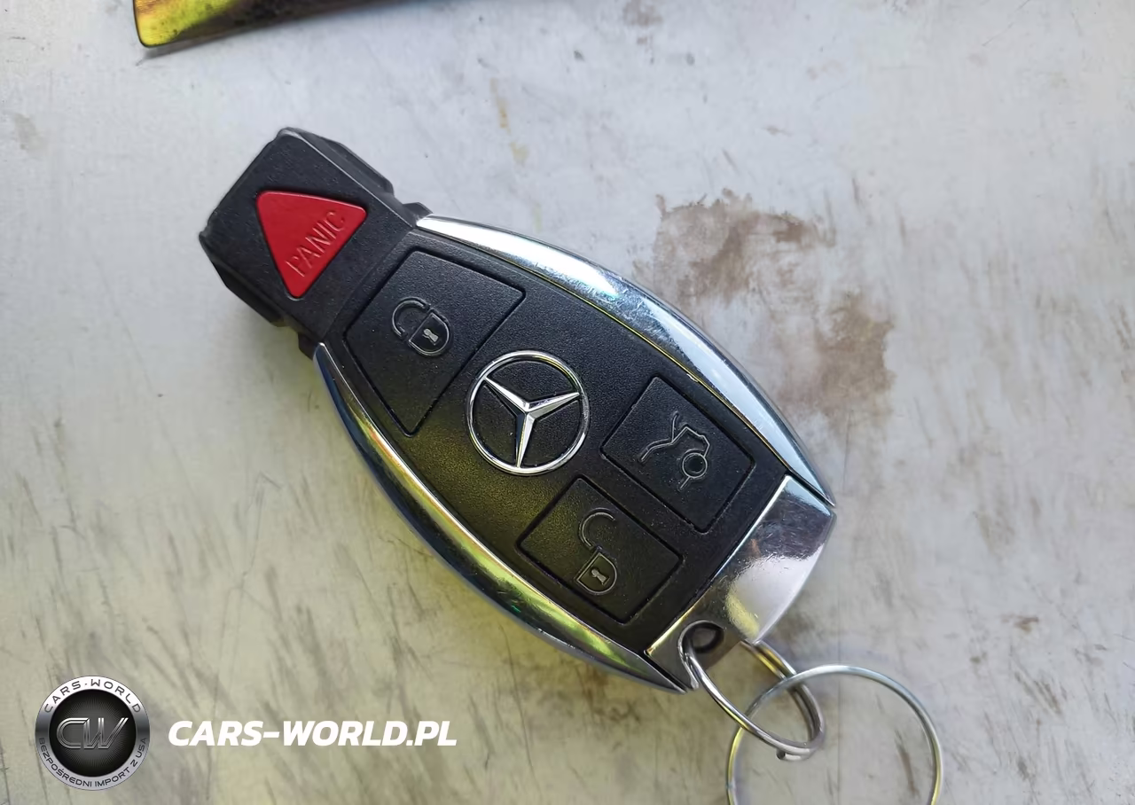 2015 Mercedes-Benz C 300 Sport 4Matic VIN:55SWF4KB5FU058418 - 11