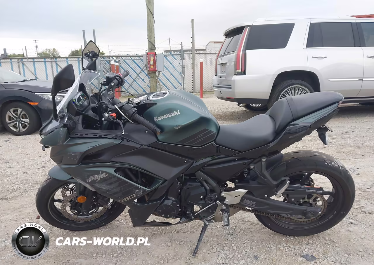 2025 Kawasaki Ex650 P VIN:ML5EXEP10SDAF7056 - 13