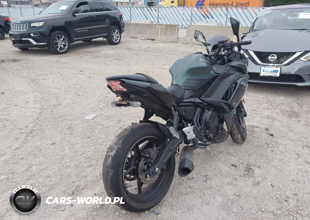 2025 Kawasaki Ex650 P VIN:ML5EXEP10SDAF7056 - 4