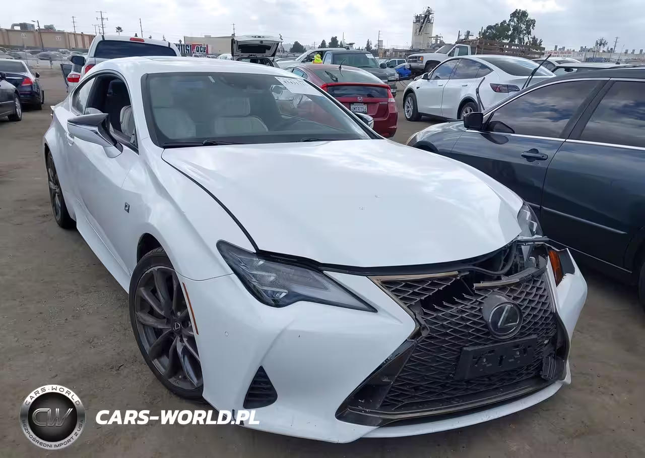 LEXUS