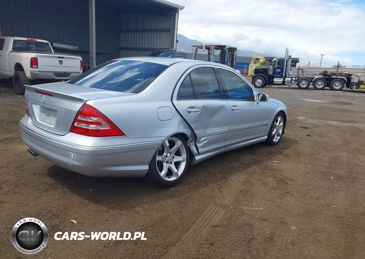 2007 Mercedes-Benz C 230 Sport VIN:WDBRF52H67F902521 - 4