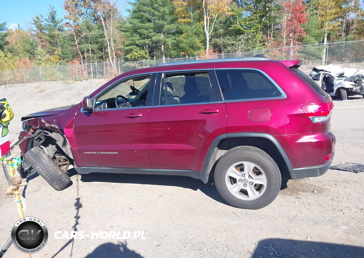 2016 Jeep Grand Cherokee Laredo VIN:1C4RJFAG1GC312713 - 13