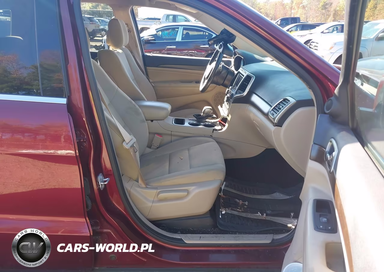 2016 Jeep Grand Cherokee Laredo VIN:1C4RJFAG1GC312713 - 5