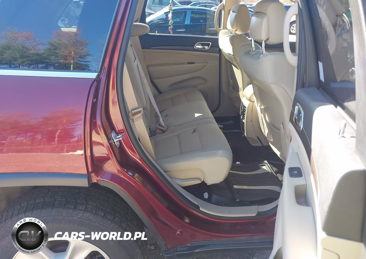 2016 Jeep Grand Cherokee Laredo VIN:1C4RJFAG1GC312713 - 8